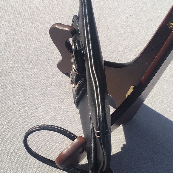 VTG COACH BLACK LEATHER WRISTLET - Picture 7 of 9